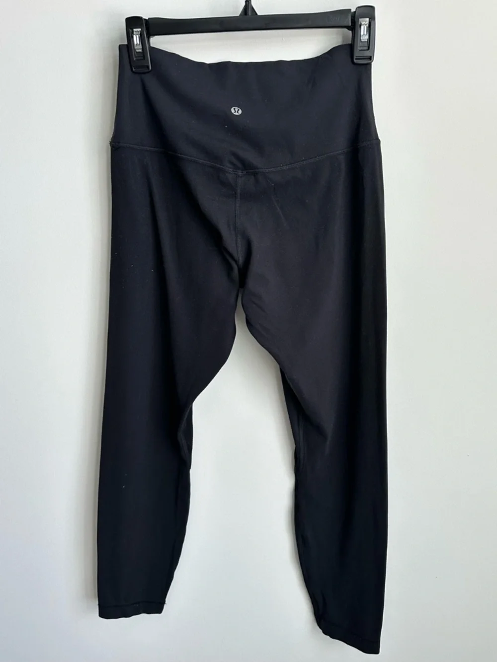 Lululemon Black Leggings Size 8 High Rise Athletic Yoga Pants - Picture 3 of 11